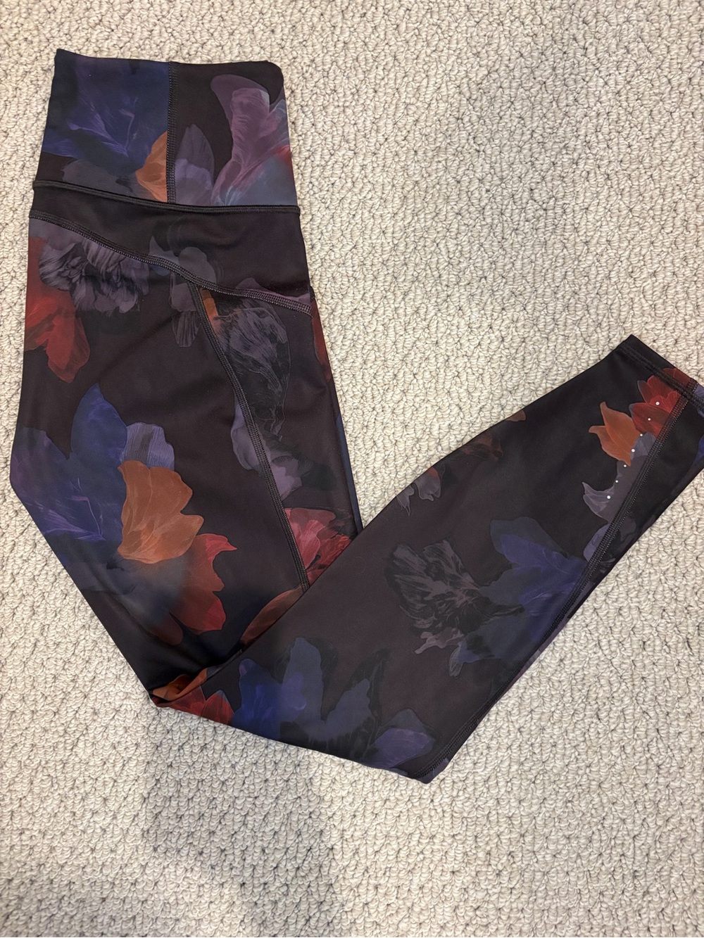 Athleta Black Floral Printed Rainier Tight Leggings